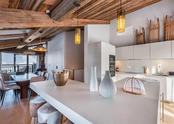 Avec Partage, 5 Chambres, Piscine, Parkings A - Fr-1-569-187 Lägenhet Megève